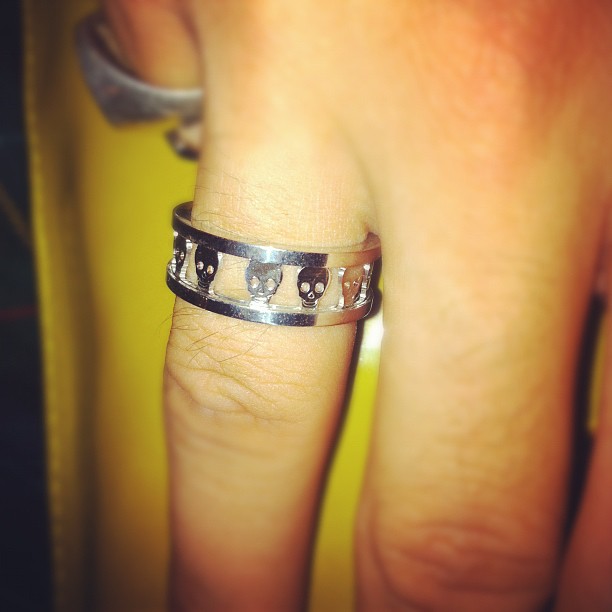 Skull ring From "SoloPreziosi"