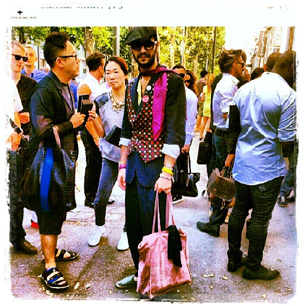 Tks to @sancarlodal1973 my outfit hat and glasses by @borsalino_world costume sortorial, shoes by @manebi bag by Bruno Bordese bracelets @serenafumar for hugme Ohmmygodness @giolinaeangelo