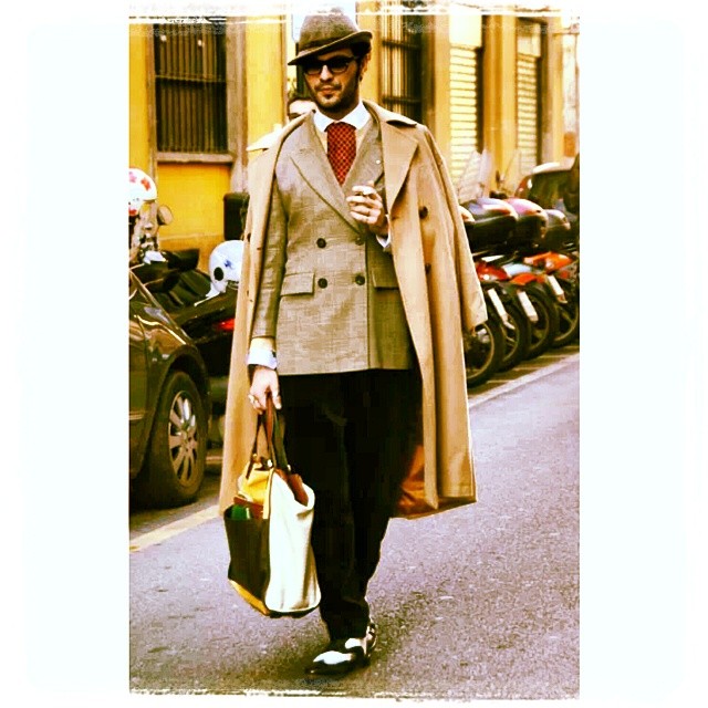 Fashion Week outfit: hat sisley jacket Luisa Spagnoli @luisaspagnoli, bag @moreschi_it